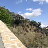 ...abbiamo cos� l�occasione di percorrere la strada petrizze...(foto by Asia) 
