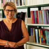 Proseguiamo quindi per l�ufficio della direttrice: la 54enne Claudia Coga, alla guida dell�azienda dagli anni 90 