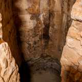 E infine, visitato un vecchio pozzo scavato nella pietra che scende di altri 10 metri nel sottosuolo, non ci resta che lasciare questo incredibile palazzo