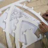 Tutto viene realizzato interamente a mano: si parte dal disegno, che poi viene riprodotto in 3d con l�aiuto del computer