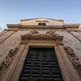 � la facciata per� il vero elemento di pregio del complesso...