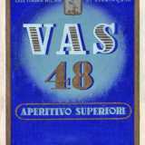 Altro prodotto dell�azienda era il liquore per aperitivo �Vas 48�, accompagnato da un�etichetta che riportava la scherzosa frase latina Ut esurias, bibe e cio� �Quando sei affamato, bevi�
