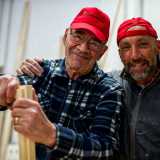 �Per me � un onore poter lavorare con il maestro � dice il 47enne Francesco, suo allievo e proprietario dell'azienda...