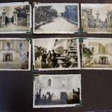 La donna ci mostra anche delle foto in bianco e nero che mostrano la masseria nei primi decenni del 900. � facile notare come a distanza di tanto tempo sia rimasta uguale a se stessa, con l�eccezione delle colonne d�ingresso non pi� esistenti che si stagliavano dove oggi sorge la statale
