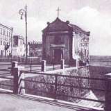 ...e venne abbattuta la graziosa Santa Maria della Portella che sorgeva sull�attuale largo Vito Maurogiovanni