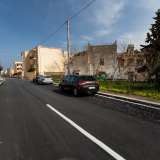 La struttura sorge su via Modugno, strada che un tempo collegava la frazione di Palese al suo vecchio comune di appartenenza. Siamo a ridosso della statale 16, in una zona denominata, proprio per la presenza della villa, Sop�a ZZanghe (�Sopra a Zanchi�)