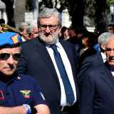 L�attuale governatore della Regione Puglia Michele Emiliano (Pd) � stato sindaco di Bari per due mandati: venne infatti eletto sia nel 2004 che nel 2009. Fu sua la battaglia per la demolizione, nel 2006, di Punta Perotti, grande complesso immobiliare che seppur in assenza di abusivismo venne considerato troppo vicino alla costa per poter essere completato (foto di Nicola Velluso)