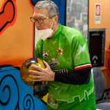 Ma � arrivato ora il momento di assistere agli allenamenti della Barium. Ecco il 70enne altamurano Giuseppe Vicenti...