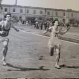 Forte quindi degli obiettivi raggiunti e stanco di vedere i suoi atleti girovagare tra vari impianti sportivi quali il Campo Rossani...