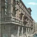 Tra gli anni 60 e gli anni 80 cambi� nome in Hotel Astoria e attualmente ospita uffici e appartamenti