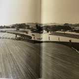 ...il palcoscenico era lungo 100 metri, ma l�impianto scenico complessivo misurava addirittura 2 chilometri di lunghezza...(foto tratta dal libro "Il Teatro Ritrovato" di Enzo Lattanzio-edizioni Palomar)  
