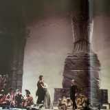 �Entrai nell�orchestra nel 1986 � esordisce Rocco � ed ebbi subito un battesimo di fuoco, visto che nello stesso anno rappresentammo �l�Ifigenia in Tauride� di Niccol� Piccinni sul prestigioso palco del Th�atre du Chatelet di Parigi� (foto tratta dal libro "Il Teatro Ritrovato" di Enzo Lattanzio-edizioni Palomar)  