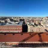C�� la scuola San Giovanni Bosco, la Casa degli alluvionati, l�Istituto Redentore e le colorate palazzine del Libert�: un rione quest�ultimo che vive nella speranza che la riqualificazione della Manifattura possa rappresentare il primo passo verso una sospirata rinascita dell�intero quartiere