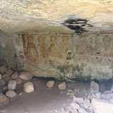 Per poi giungere nel territorio di Crispiano. Il paese � stato abitato dai greci, come testimoniano numerosi reperti tra cui il �Corredo tombale�, che costituisce uno dei pezzi pi� importanti degli "Ori di Taranto� conservati nel museo MArTa