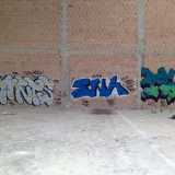 Garage abbandonato a Japigia. Wants, Ena, Pock
