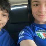 �Ci sproniamo a vicenda e le vittorie di uno fungono da stimolo per l�altro�. Sono le parole di Sara e Davide Servedio, due fratelli baresi rispettivamente classe 2009 e 2011: giovanissimi lottatori che quest�anno si sono laureati entrambi campioni nazionali