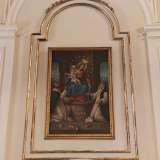 Poco pi� avanti � invece esposta la riproduzione della Madonna del Rosario di Pompei, realizzata nel 1941 da Felice Colonna (fratello di Umberto)