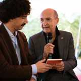 Ad assistere alla prima del film a Venezia c�era anche Oriano Campini, autore del romanzo �Il sapore di armellina� a cui � stato ispirato il film