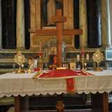 L'altare visto da vicino