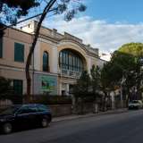 Sulla destra vi � invece l�austero Istituto Sacro Costato, che un tempo fu la storica Villa Ombrosa. Oggi qui vivono delle suore e la struttura ospita un asilo nido e una scuola per l�infanzia