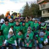 Il gruppo di bambini vestiti da stellina 