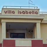 Particolare della facciata di Villa Isabella