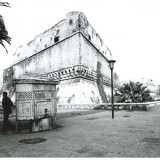 Foto del Castello Svevo, con Vespasiano, 1968