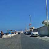 Strada della Marina in una domenica estiva