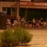Famigliole nel parcheggio della Fiera del Levante