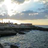 Veduta della zona di costa chiamata San Domenico con una pascheria sullo sfondo