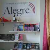 L'esposizione dei libri della casa editrice indipendente romana Alegre
