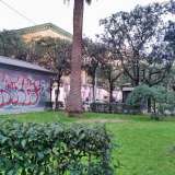Piazza Umberto, lato via Sparano