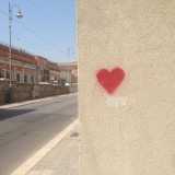 Un cuore in Via Caduti di Via Fani, non lontano dalla stazione centrale