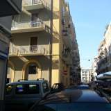 Il mercato di via Nizza si � dimezzato. Circa venti bancarelle nel solo tratto compreso tra via Trento e via Re David