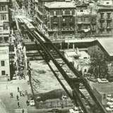 Una rara foto dei lavori per la costruzione del ponte "XX settembre", che apriva il centro ai quartieri extramurali (Foto di Gennaro Maiorano) 