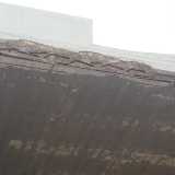 Armature del cemento scoperte