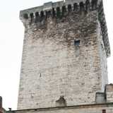 La torre, alta ben 34 metri, risale all'XI secolo. Si erge a pochi passi dalla centralissima piazza XX settembre ed � situata in via Sotto il Castello