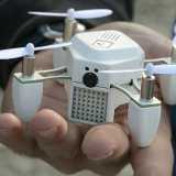 Zano, un piccolo esemplare che pu� essere controllato con un uno smartphone