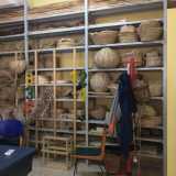 Nel "Messeni" di Rutigliano un laboratorio creativo composto da persone non vedenti sforna ogni giorno cestini, cornici, collane, statuette, tappeti e una sorprendente variet� di graziosi soprammobili