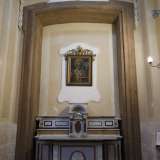 La prima cappella di destra con San Nicola