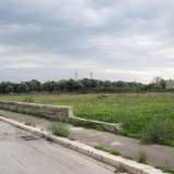 Proprio su quella stessa via si trovava il celeberrimo �Campo Gescal�, che prendeva il nome della case popolari che sorgevano nella vicinanze. Oggi il campo non esiste pi�: le porte sono state smontate e al posto della breciolina si trova tanta erbaccia
