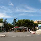 All�ingresso dell�ex frazione di Carbonara sorge il Di Venere, la cui storia � strettamente collegata all�omonima Opera Pia, istituzione gestita sin dall�inizio dell�800 dalle Suore Figlie della Carit�. L'attuale struttura � stata creata nel 1972 