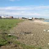 Torre Quetta oggi, una distesa che copre l'amianto ma ha ucciso la flora e fauna marina