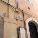 Via San Sabino, ancora esistente, sarebbe la via che un tempo attraversava il ghetto