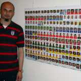 Gianni Bellini e una sua raccolta di figurine