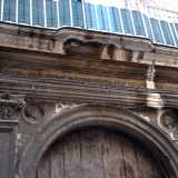 Sull'architrave di Palazzo Milella � scritto: �Dum probus atque insons recta huc devotior hospes�, vale a dire �Finch� sei giusto ed innocente vieni dritto qui caro ospite�