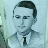 Un disegno realizzato per tatuare il ritratto del nonno morto