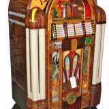 Un Wurlitzer 950, anch'esso contenente vinili a 78 giri: pu� arrivare a costare 30mila euro