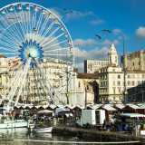 Il vecchio porto visto di giorno