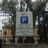 Cartello del parcheggio dell'attuale mercato rionale aperto nell' ex Manifattura Tabacchi di Bari